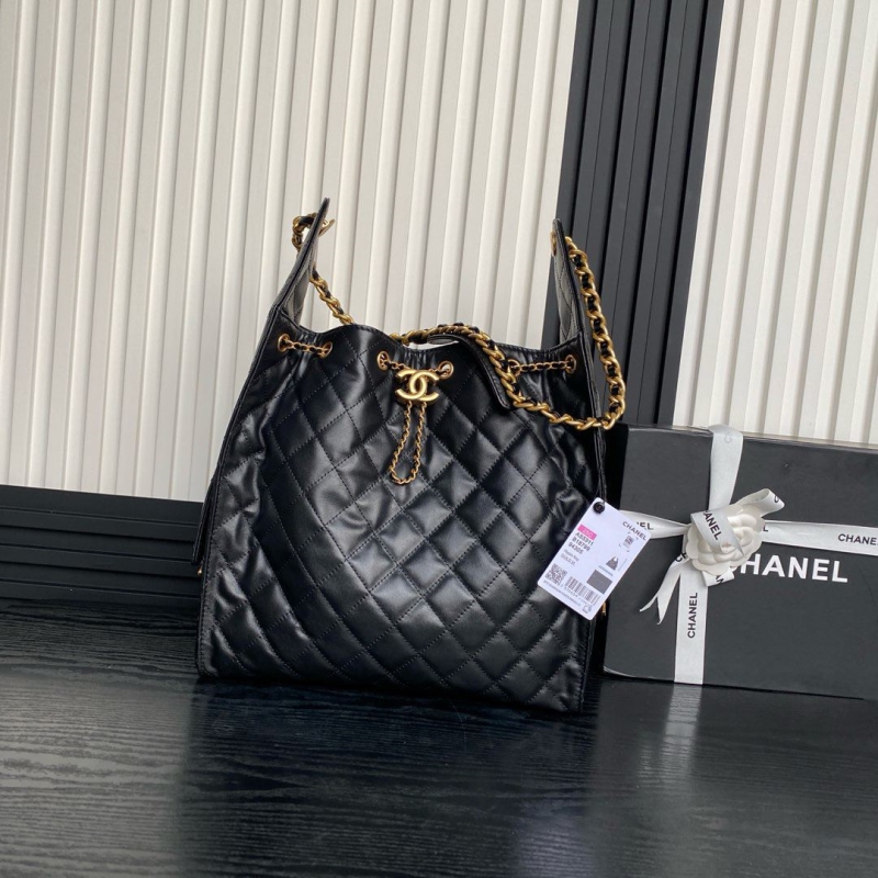 Ch**el 25c hobo bags